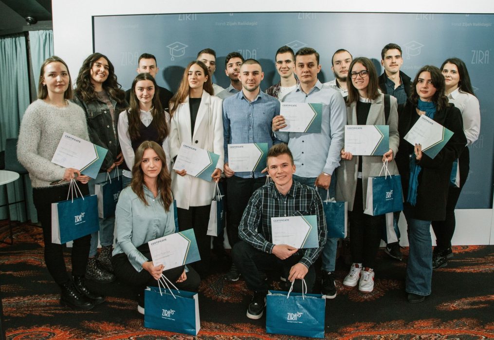 Kompanija ZIRA stipendira 20 studenata putem Fonda Zijah Rašidagić